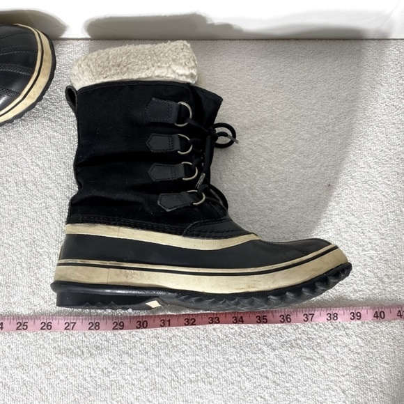 Sorel Black White Mid Calf  Winter Carnival Boots 8 - Picture 12 of 12